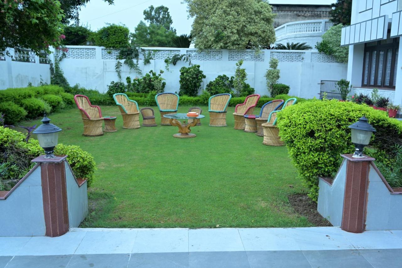 Dhairya'S Villa Home Away From Home Jammu Exteriör bild