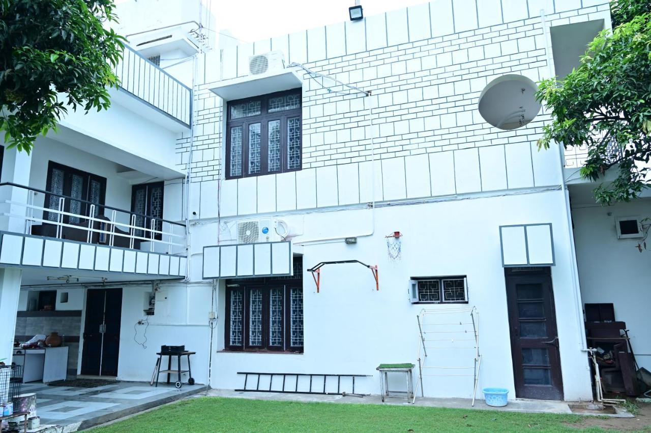 Dhairya'S Villa Home Away From Home Jammu Exteriör bild