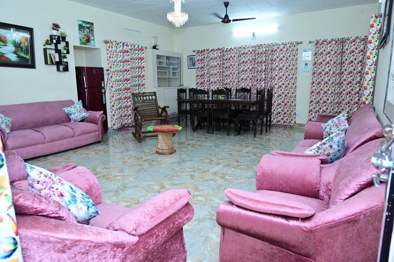 Dhairya'S Villa Home Away From Home Jammu Exteriör bild