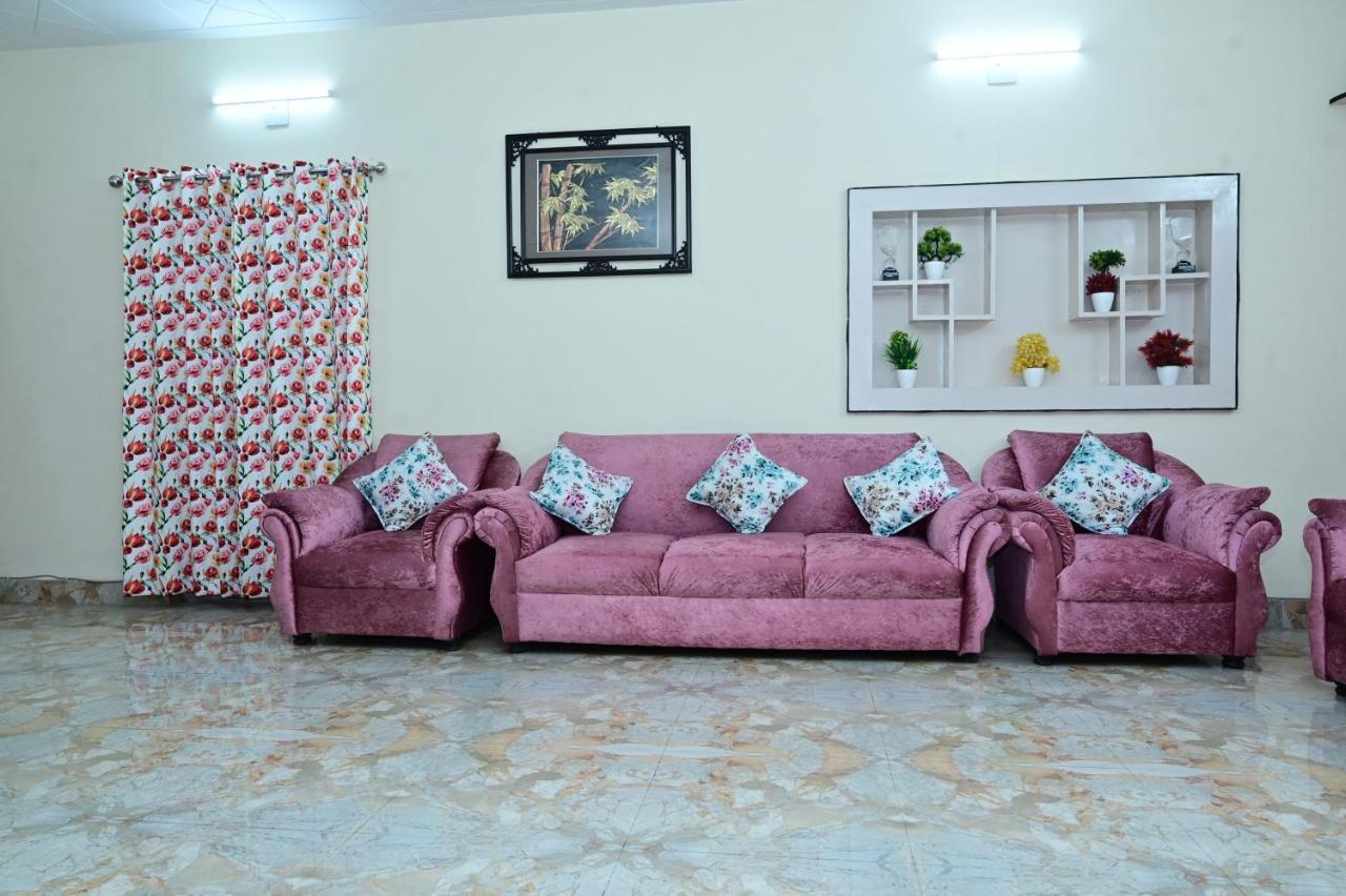 Dhairya'S Villa Home Away From Home Jammu Exteriör bild